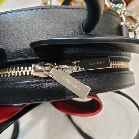 Kate Spade X Disney Polka Dot Minnie Mouse Crossbody Bag Red Black White - Picture 4 of 6